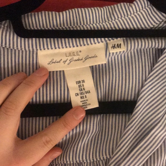 H&M blue and white striped shirt - Picture 3 of 3